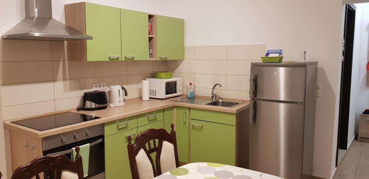Apartamento Tincha Piran Exterior foto